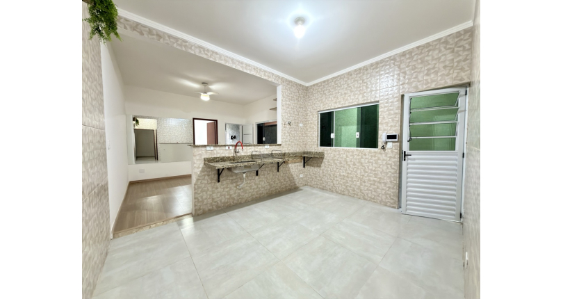 Casa Térrea à venda no Bairro da Vila Palmeiras na Rua Tacoativa,