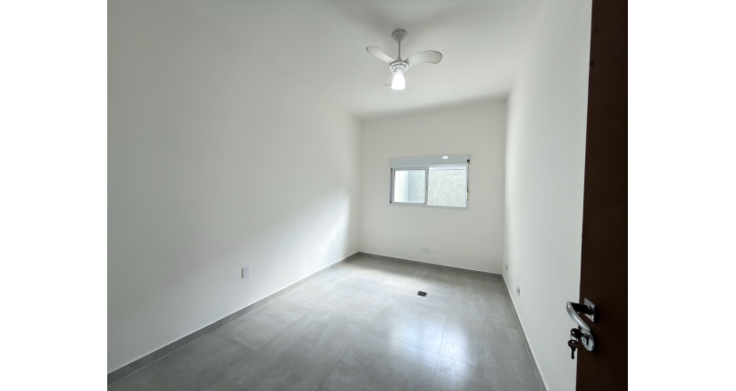 Casa Térrea à venda no Bairro da Vila Palmeiras na Rua Tacoativa,