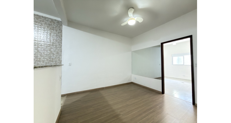 Casa Térrea à venda no Bairro da Vila Palmeiras na Rua Tacoativa,