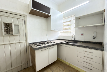 Casa à venda no Bairro da Vila Anglo Brasileira na Rua Félix Della Rosa,