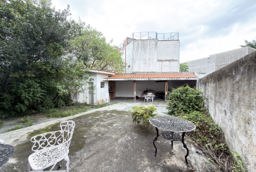 Casa à venda no Bairro da Vila Anglo Brasileira na Rua Félix Della Rosa,
