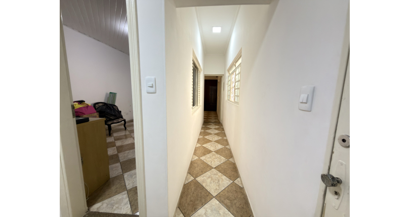 Casa à venda no Bairro da Vila Anglo Brasileira na Rua Félix Della Rosa,