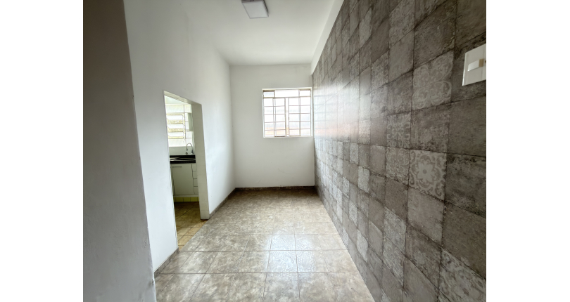 Casa à venda no Bairro da Vila Anglo Brasileira na Rua Félix Della Rosa,