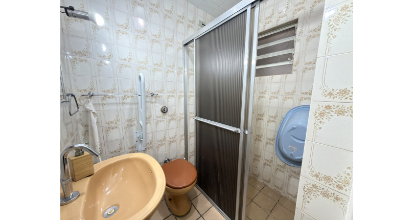 Casa à venda no Bairro da Vila Anglo Brasileira na Rua Félix Della Rosa,