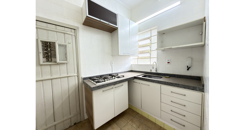 Casa à venda no Bairro da Vila Anglo Brasileira na Rua Félix Della Rosa,