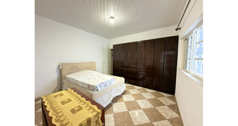 Casa à venda no Bairro da Vila Anglo Brasileira na Rua Félix Della Rosa,