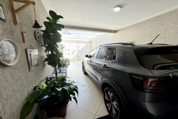 Sobrado Semi-Novo à venda no Parque São Domingos na Rua Homero Sales,