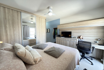 Sobrado Semi-Novo à venda no Parque São Domingos na Rua Homero Sales,