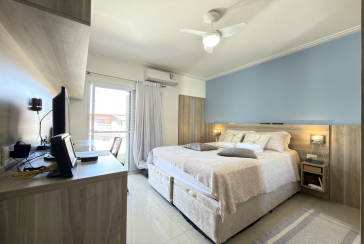 Sobrado Semi-Novo à venda no Parque São Domingos na Rua Homero Sales,