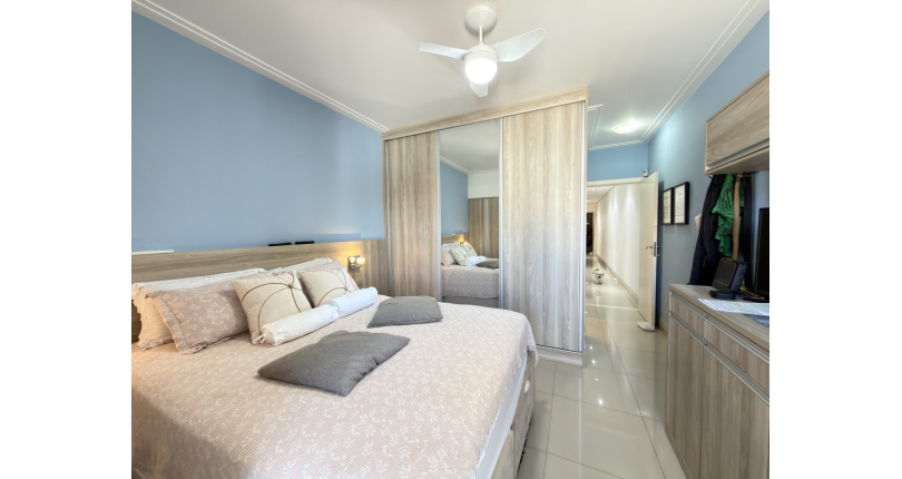 Sobrado Semi-Novo à venda no Parque São Domingos na Rua Homero Sales,