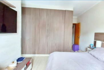 Sobrado à venda no Bairro do Jardim Marisa na Rua Avelino Ginjo