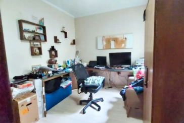 Sobrado à venda no Bairro do Jardim Marisa na Rua Avelino Ginjo