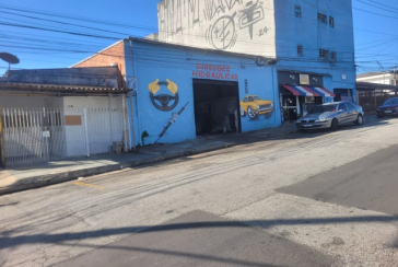 Terreno à venda no Bairro da Vila Santa Edwiges na Rua Agamenon Magalhães,