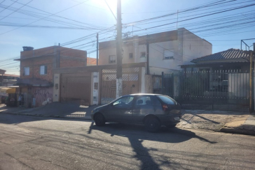 Terreno à venda no Bairro da Vila Santa Edwiges na Rua Agamenon Magalhães,
