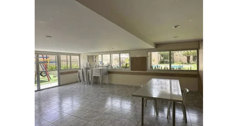 Apartamento à venda no Bairro da Vila Mangalot na Rua Itaxama 57