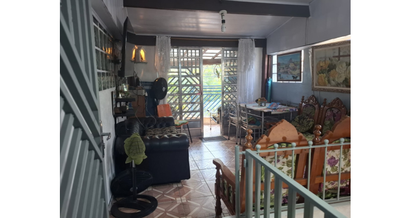Sobrado à venda no Bairro da Vila Souza na Avenida Deputado Cantídio Sampaio