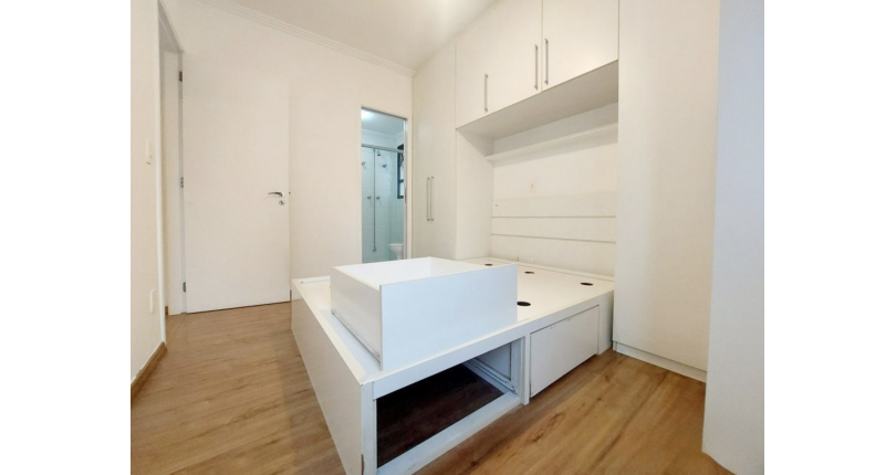  Apartamento à venda no Bairro da Vila Pompéia na Rua Raul Pompéia 268