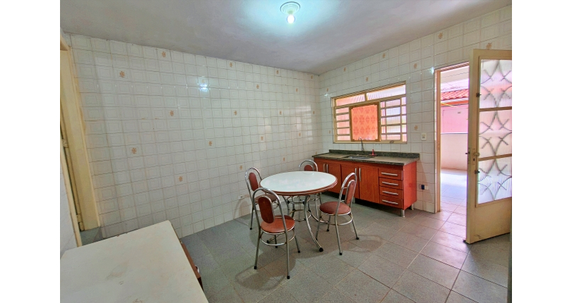 Sobrado à venda no Bairro do Jardim Santa Fé (Zona Oeste) na Rua Honorato Pereira,