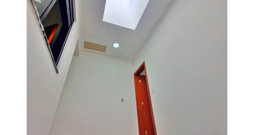 Belo Sobrado novo à venda no Bairro da Vila Catupia na Rua Tapendi 186
