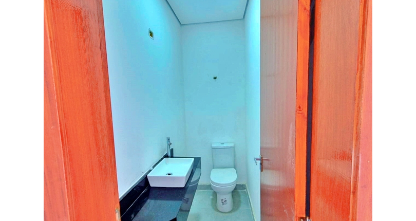 Belo Sobrado novo à venda no Bairro da Vila Catupia na Rua Tapendi 186