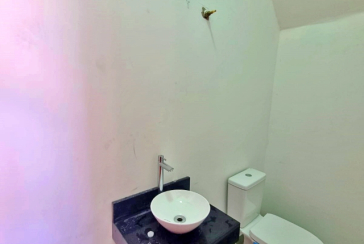Sobrado novo à venda no Bairro da Vila Catupia na Rua Tapendi 192