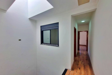 Sobrado novo à venda no Bairro da Vila Catupia na Rua Tapendi 194