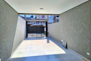 Sobrado novo à venda no Bairro da Vila Catupia na Rua Tapendi 194