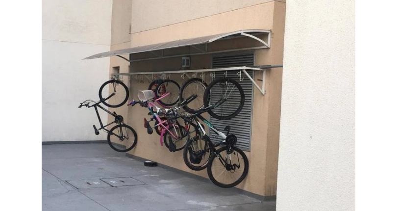  Apartamento à venda no Bairro do Jaraguá na Rua Theófilo Azambuja 145,