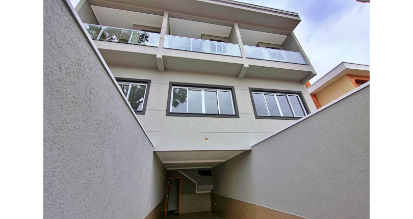 Sobrado novo à venda no Bairro do Jardim Felicidade (Zona Oeste) na Rua Elias Vitorino de Souza 240,
