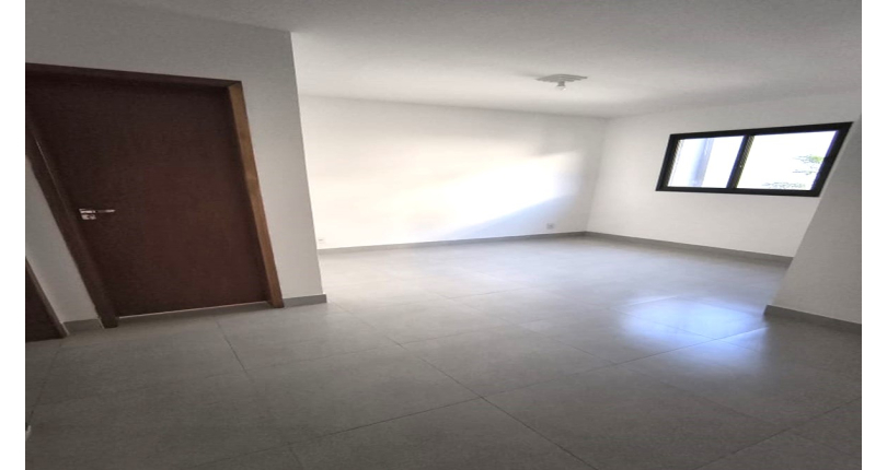 Apartamento à venda Rua Francisco Ursaia, 77, Jardim Regina - Imóveis à Venda