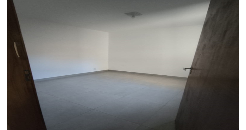 Apartamento à venda Rua Francisco Ursaia, 77, Jardim Regina - Imóveis à Venda