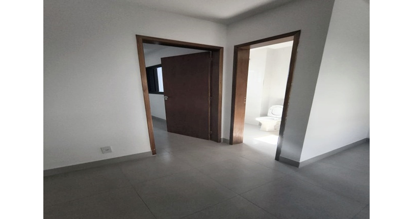Apartamento novo à venda no Bairro do Jardim Regina na Rua Francisco Ursaia 77