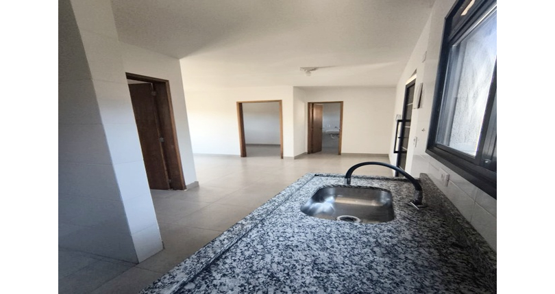  Apartamento novo à venda no Bairro do Jardim Regina na Rua Francisco Ursaia 77