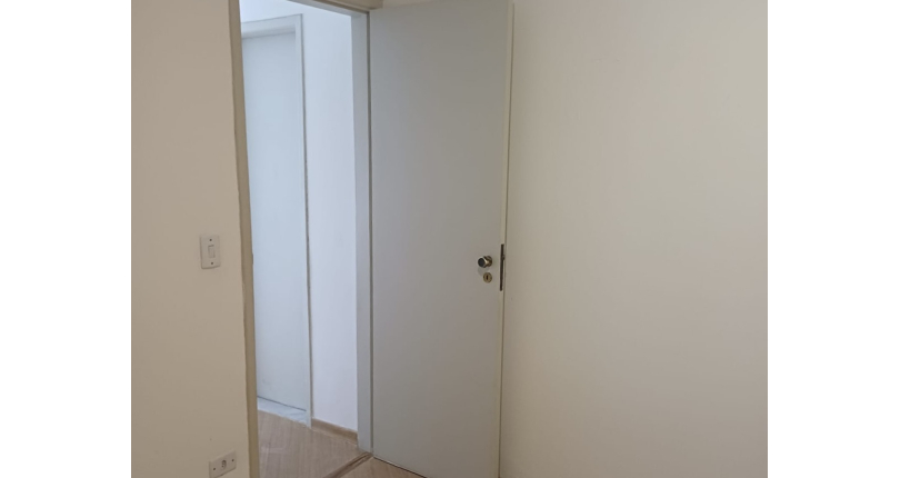 Apartamento à venda no Bairro da Vila Mangalot na Rua José Ataliba Ortiz 997