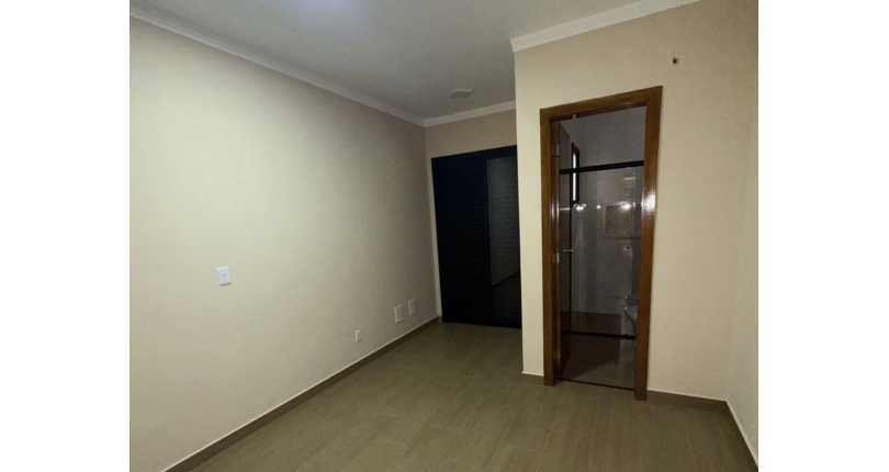 Sobrado novo à venda no Bairro da Vila Boaçava na Rua Erva Café