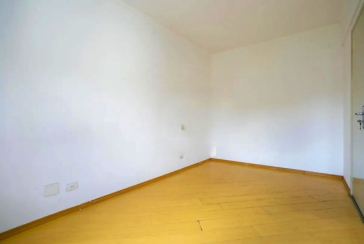 Apartamento à venda no Bairro da Vila Mangalot na Rua Joaquim Oliveira Freitas 1941