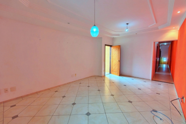 Casa assobradada à venda na Vila Pirituba na Rua Carlos Malheiro Dias