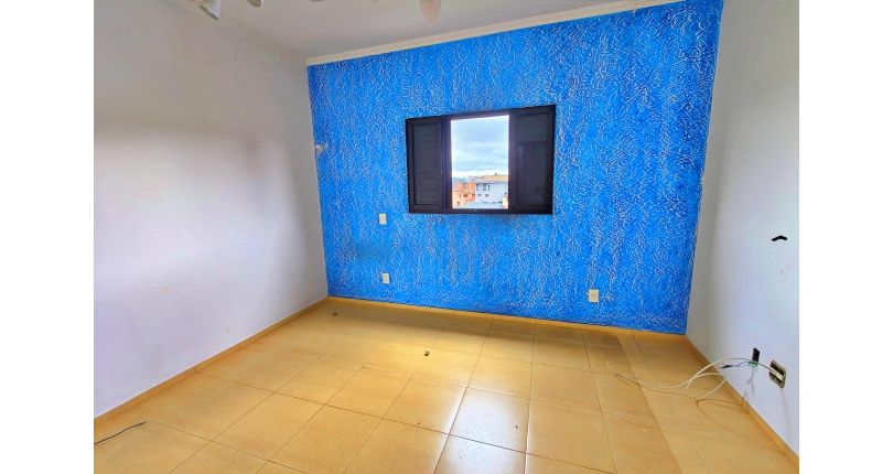 Casa assobradada à venda na Vila Pirituba na Rua Carlos Malheiro Dias