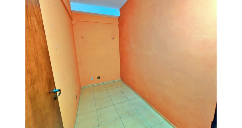Casa assobradada à venda na Vila Pirituba na Rua Carlos Malheiro Dias