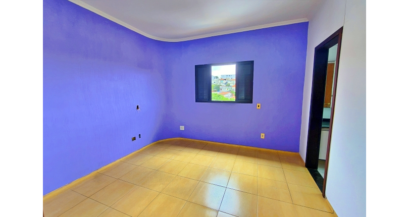 Casa assobradada à venda na Vila Pirituba na Rua Carlos Malheiro Dias
