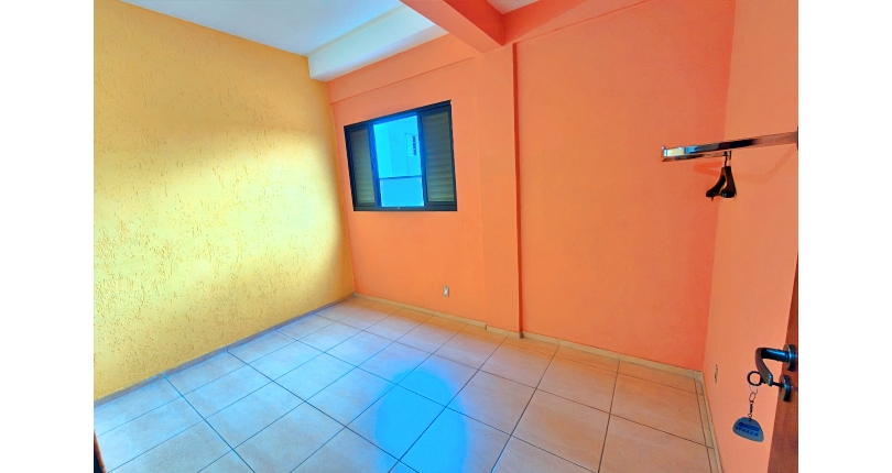 Casa assobradada à venda na Vila Pirituba na Rua Carlos Malheiro Dias