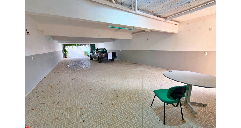 Casa assobradada à venda na Vila Pirituba na Rua Carlos Malheiro Dias
