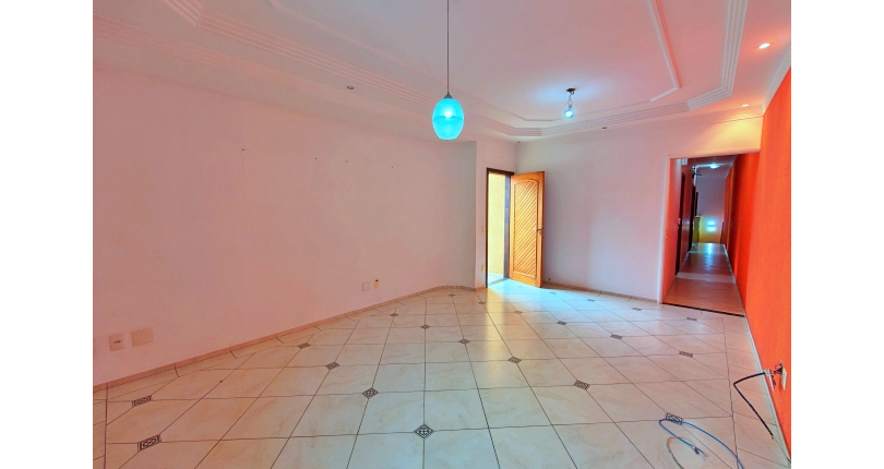 Casa assobradada à venda na Vila Pirituba na Rua Carlos Malheiro Dias