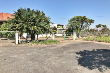 Terreno à venda no Bairro do Parque São Domingos na Avenida Manoel Monteiro de Araújo