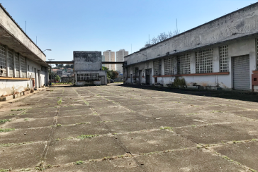 Terreno à venda no Bairro do Parque São Domingos na Avenida Manoel Monteiro de Araújo