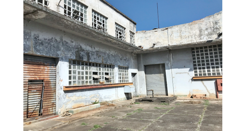 Terreno à venda no Bairro do Parque São Domingos na Avenida Manoel Monteiro de Araújo