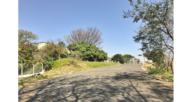 Terreno à venda no Bairro do Parque São Domingos na Avenida Manoel Monteiro de Araújo