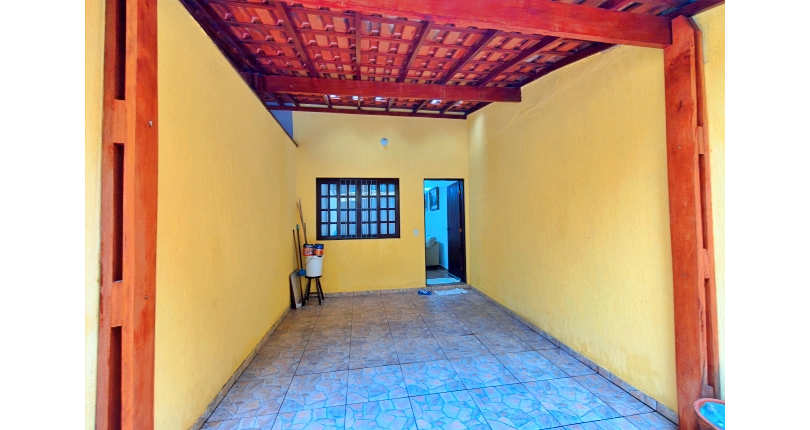 Sobrado à venda no Bairro do Jardim Santa Mônica na Avenida Alta Mantiqueira,