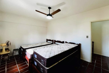 Apartamento à venda no Guarujá no Bairro do Enseada na Avenida Abílio dos Santos Branco 646,
