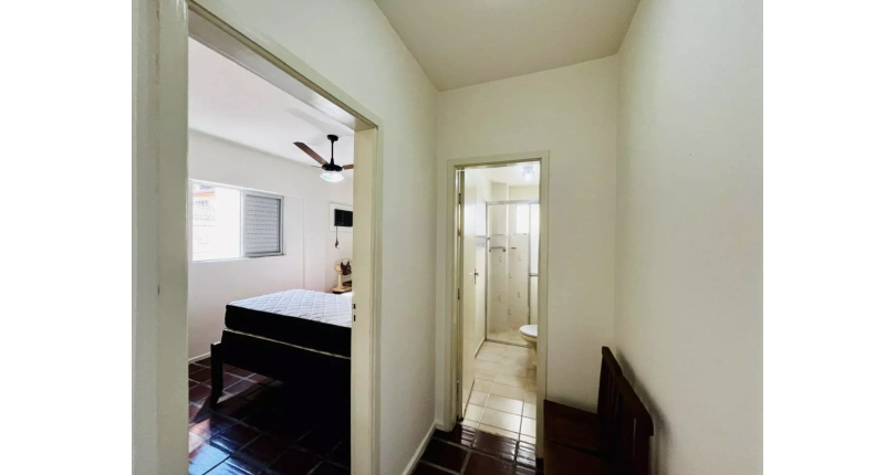 Apartamento à venda no Guarujá no Bairro do Enseada na Avenida Abílio dos Santos Branco 646,